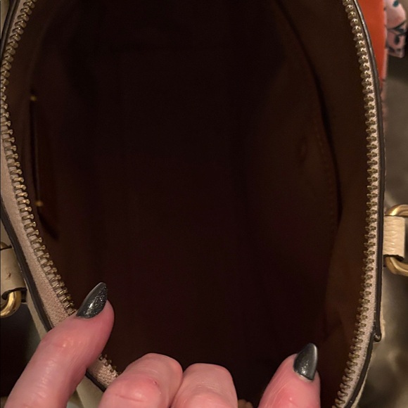 Coach Cream Elise Satchel in polished pebbled Leather E222-79316 - Picture 15 of 16